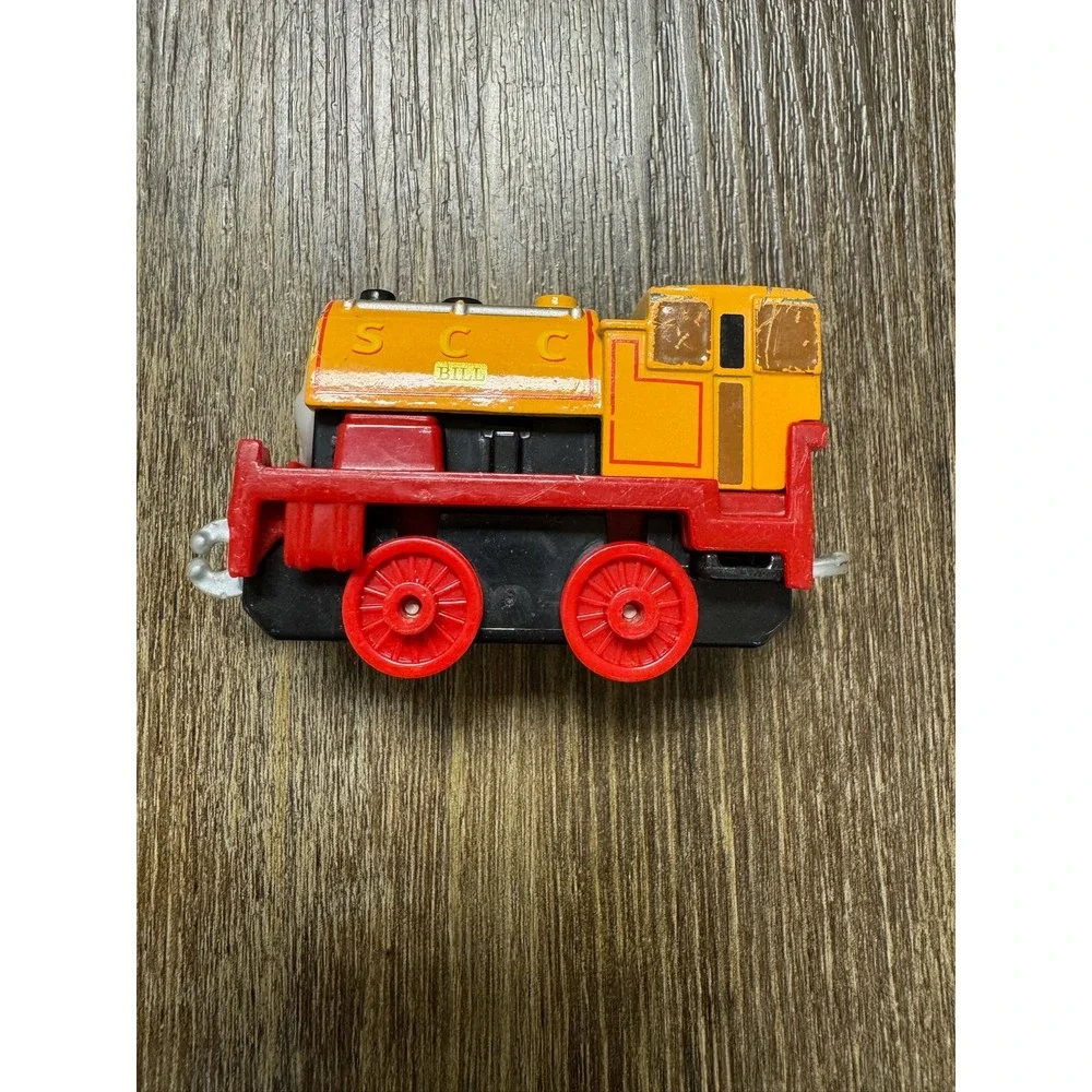 Thomas & Friends Take-n-Play Bill Yellow Die-Cast Train Engine SCC CDW93 2014